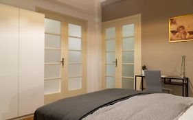 Nikis Artistic Flat/ Syntagma Square
